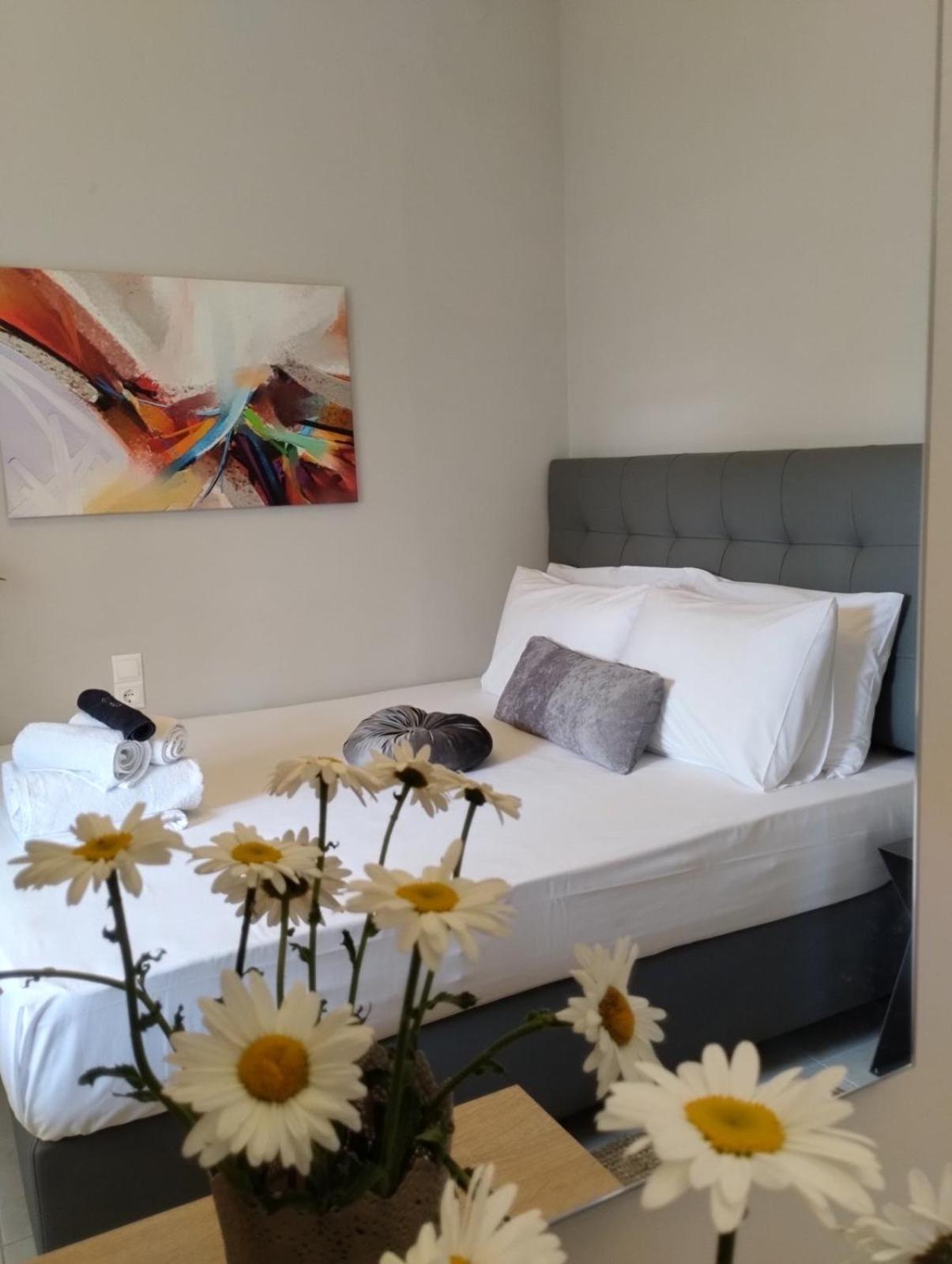 Ilios Apartment นีดรี ภายนอก รูปภาพ