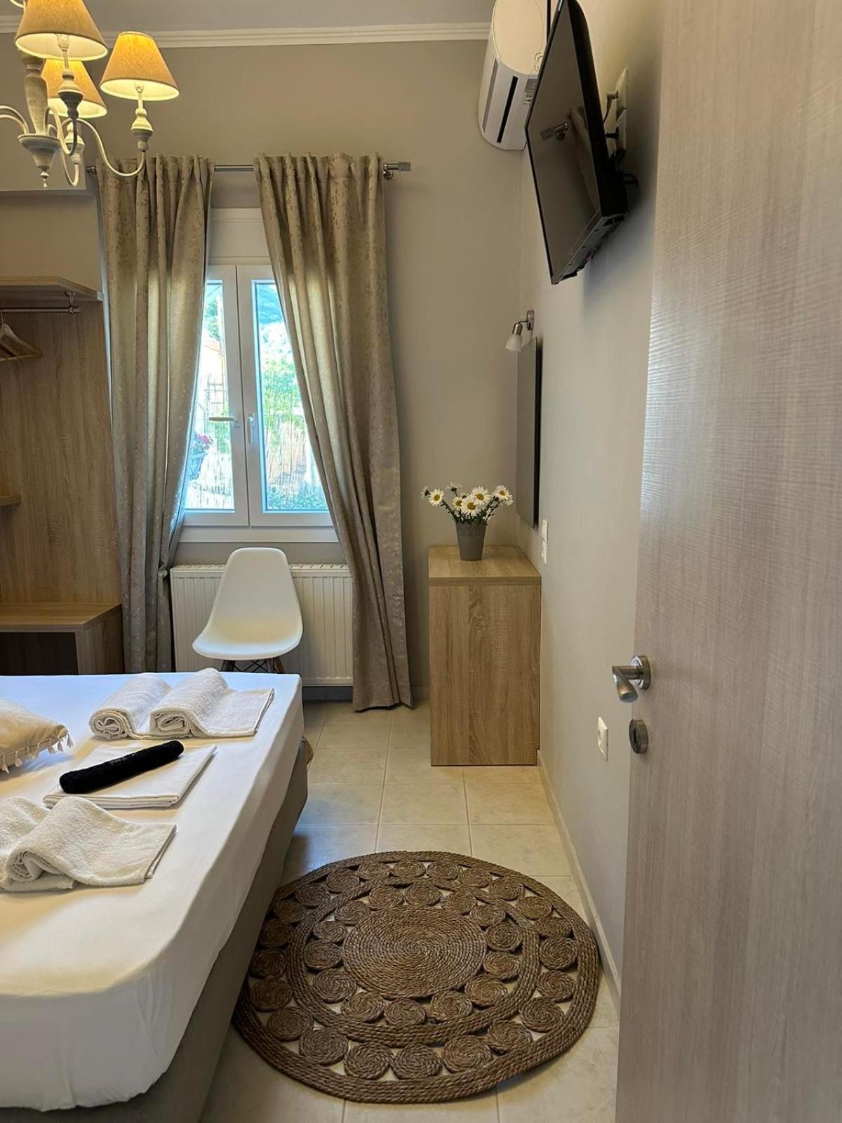 Ilios Apartment นีดรี ภายนอก รูปภาพ
